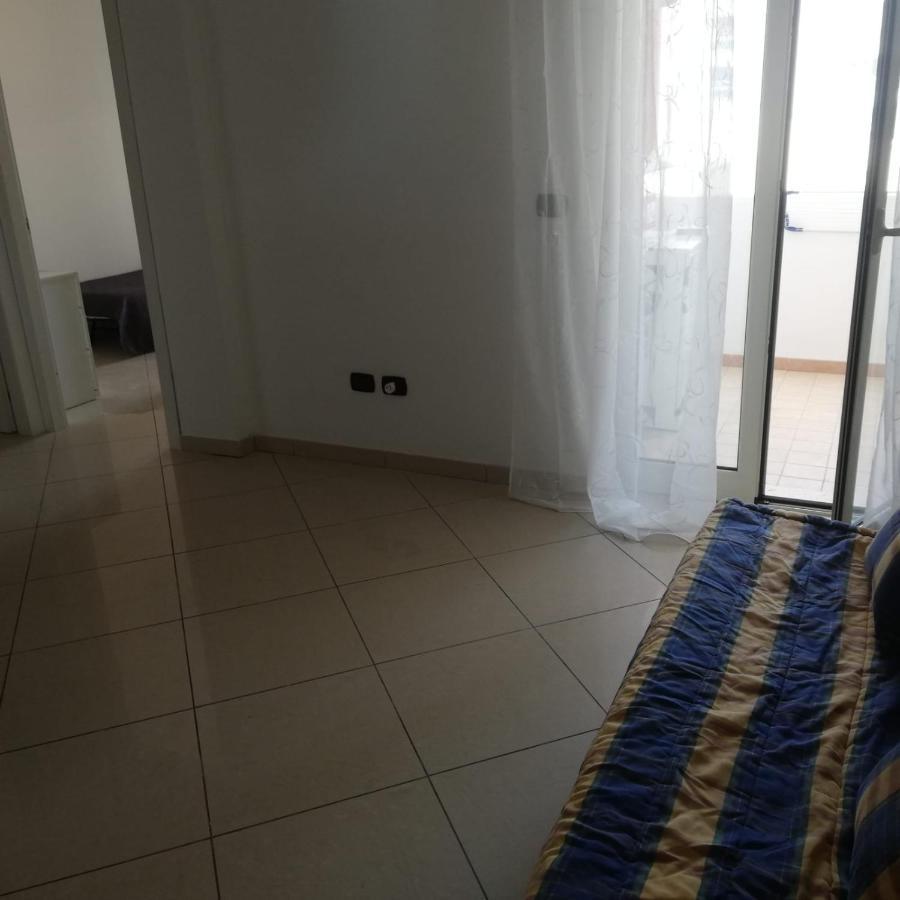 Nina'S Apartment กัลลีโปลี ภายนอก รูปภาพ